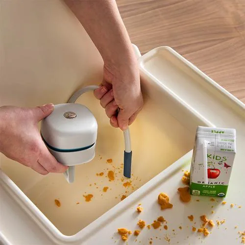 Mini Staubsauger von Pampered Chef 4 Mini-Staubsauger von Pampered Chef